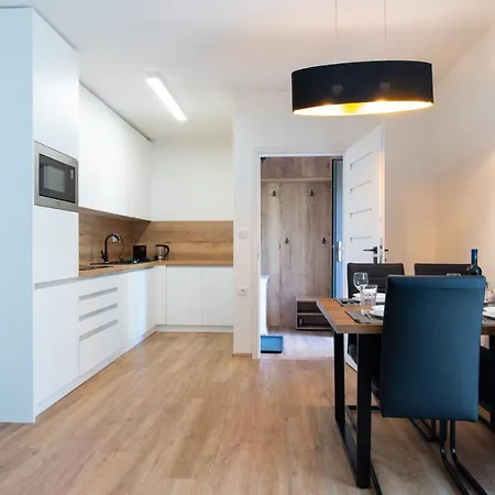 Apartman Eliska *